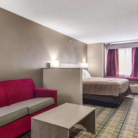 Quality Inn & Suites Grove City-Outlet Mall Екстер'єр фото