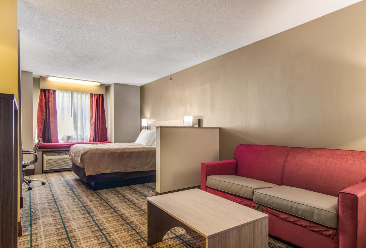 Quality Inn & Suites Grove City-Outlet Mall Екстер'єр фото